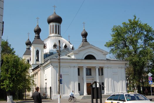 Пінск. Храм Уваскрасення Славушчага